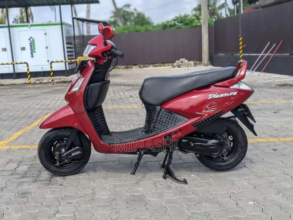 Hero Pleasure 2011 Motorbike (Used)