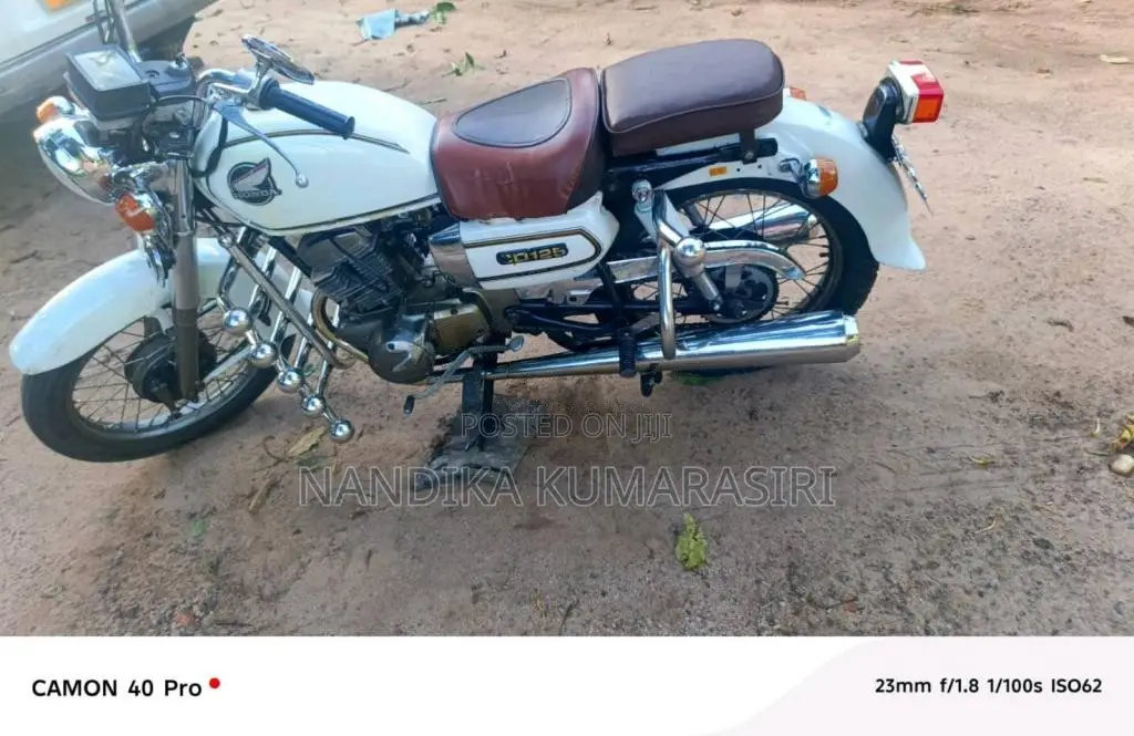 Honda Twin 1994 Motorbike (Used)