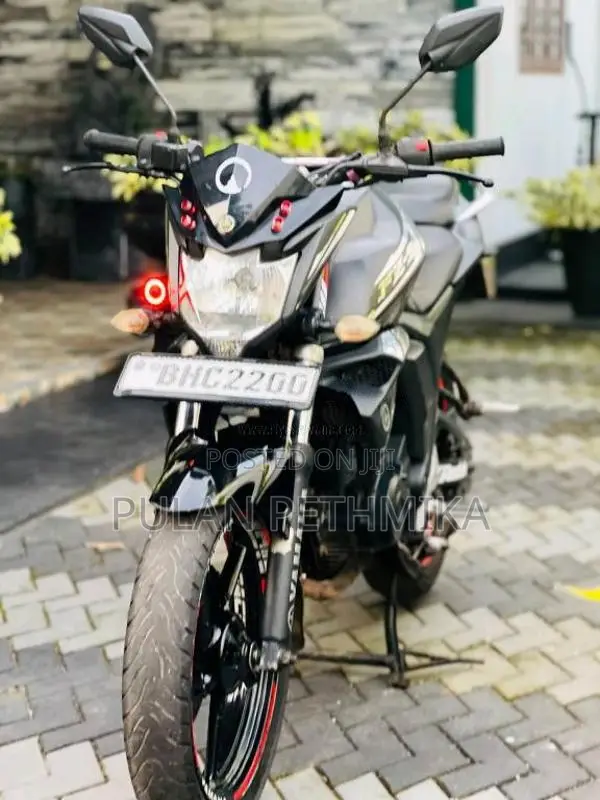Yamaha FZ 2019 Motorbike (Used)