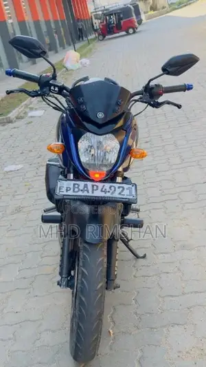 Yamaha Fz 2015 Motorbike (Used)