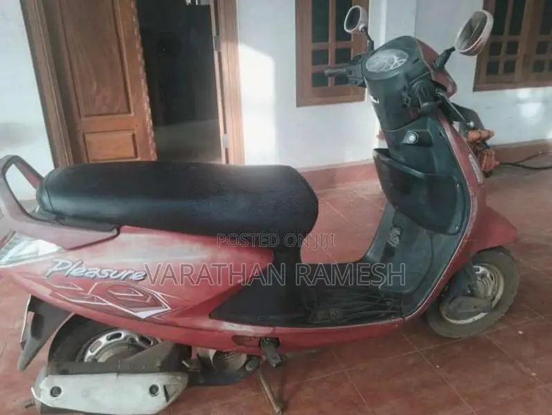 Hero Pleasure 2013 Motorbike (Used)