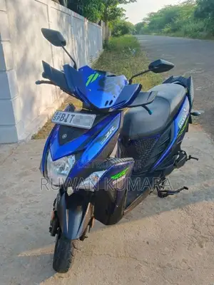 Yamaha ZR 2020 Motorbike (Used)