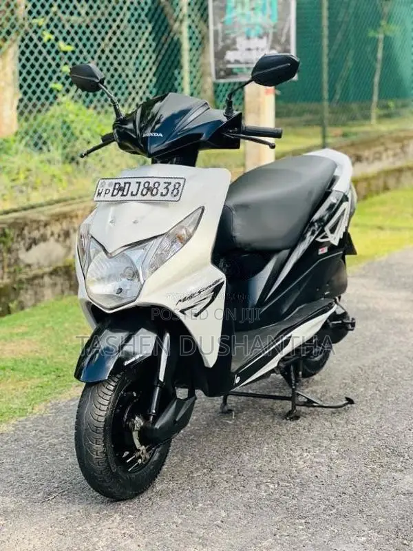 Honda Dio 2016 Motorbike (Used)