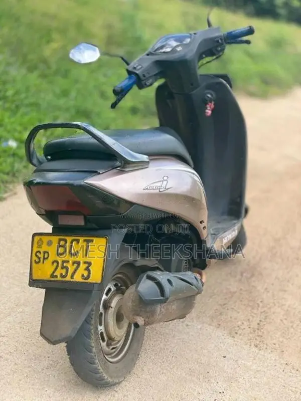 Honda Activa 2015 Motorbike (Used)