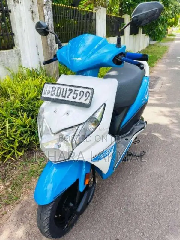 Honda Dio 2016 Motorbike (Used)