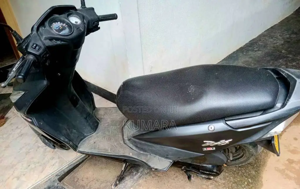 Honda Dio 2014 Motorbike (Used)