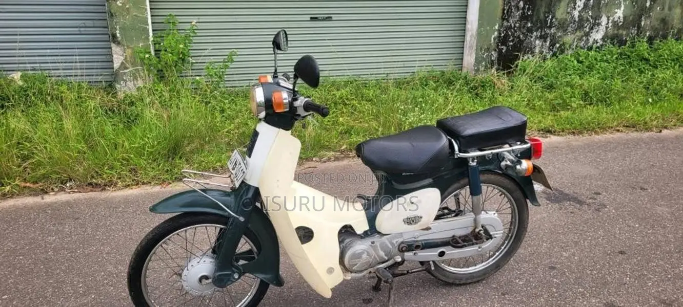 Honda Super Cub 50 2011 Motorbike (Used)