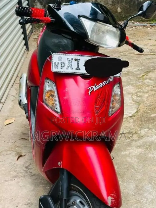 Hero Pleasure 2013 Motorbike (Used)
