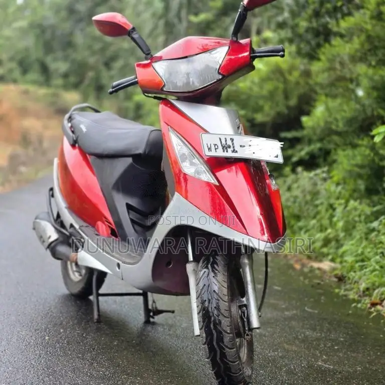 TVS Scooty Streak 2011 Motorbike (Used)
