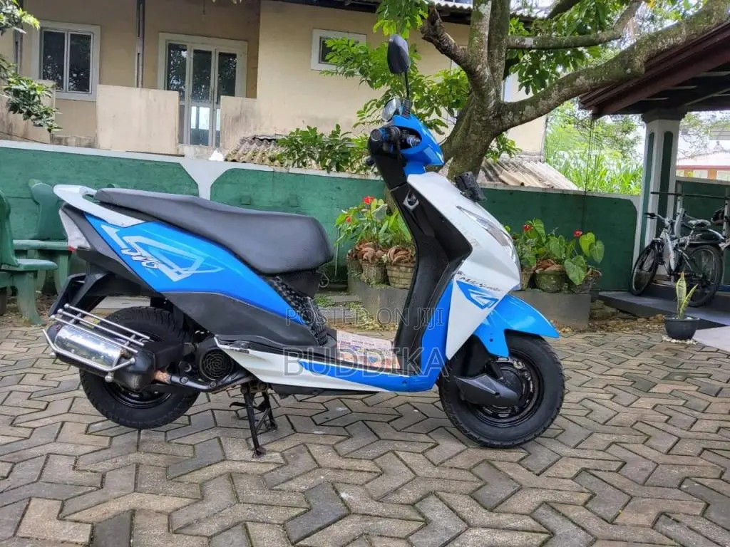 Honda Dio 2016 Motorbike (Used)