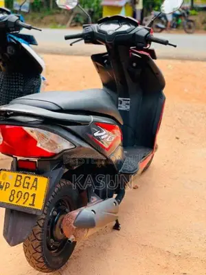 Honda Dio 2017 Motorbike (Used)