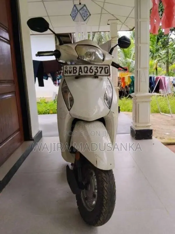 Honda Activa 2013 Motorbike (Used)