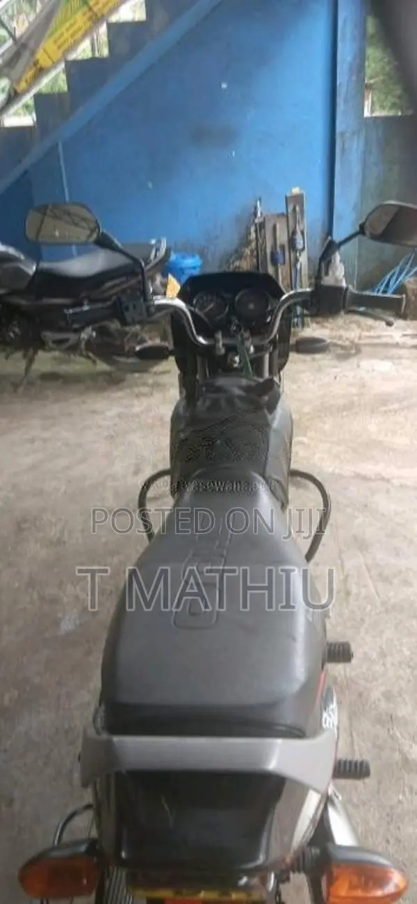 Bajaj CT-100 2020 Motorbike (Used)