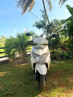 Honda Dio 2014 Motorbike (Used)