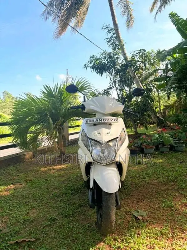 Honda Dio 2014 Motorbike (Used)