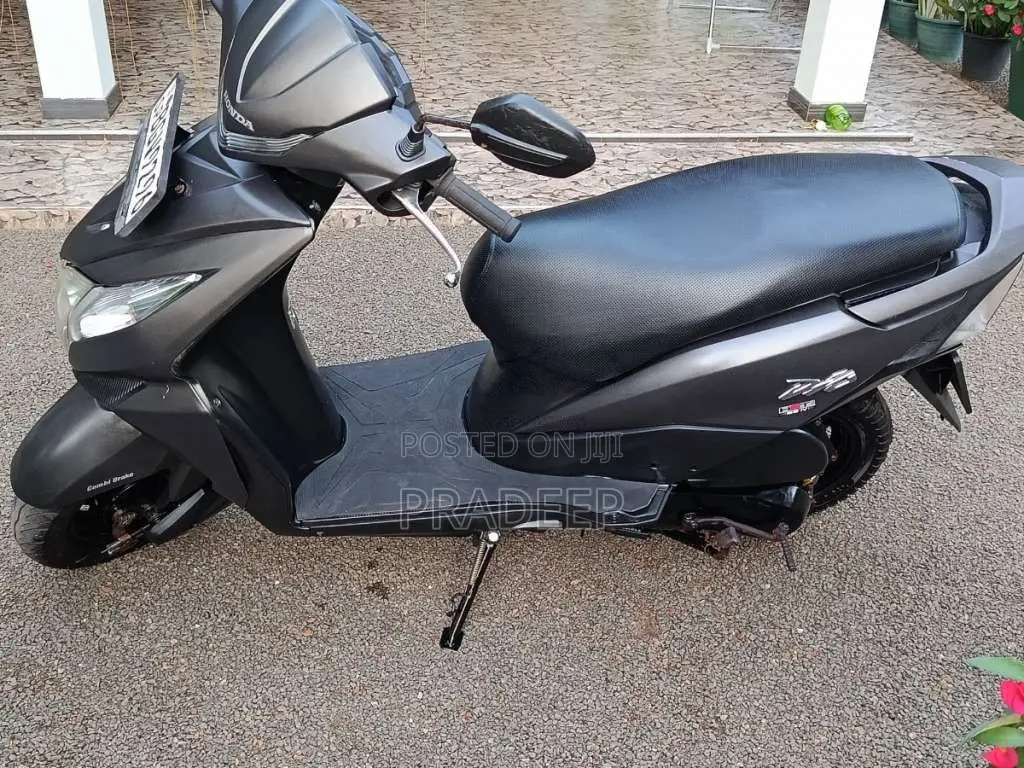 Honda Dio 2018 Motorbike (Used)