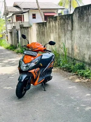 Honda Dio 2018 Motorbike (Used)