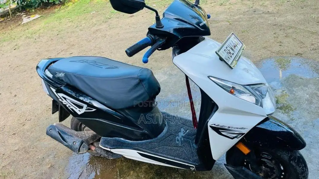 Honda Dio 2017 Motorbike (Used)