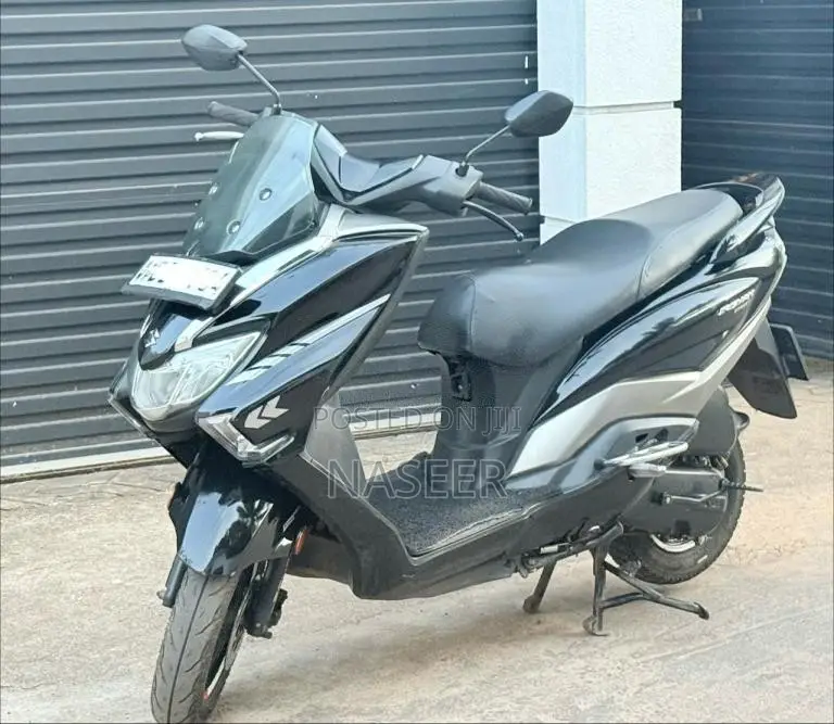 Suzuki Burgman 2019 Motorbike (Used)