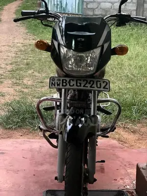 Bajaj CT-100 2015 Motorbike (Used)