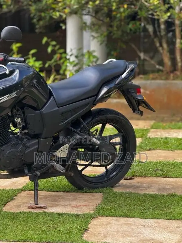 Yamaha FZ 2011 Motorbike (Used)