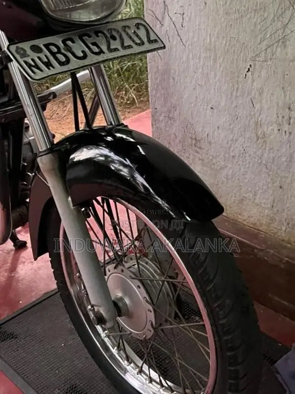 Bajaj CT-100 2015 Motorbike (Used)