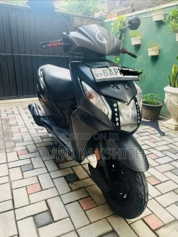 Honda Dio 2013 Motorbike (Used)