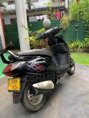 Hero Pleasure 2013 Motorbike (Used)