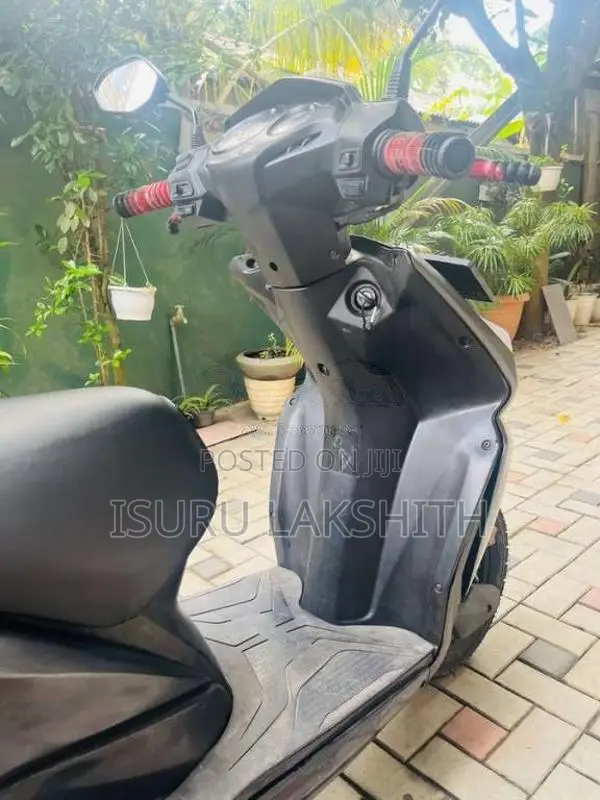 Honda Dio 2013 Motorbike (Used)