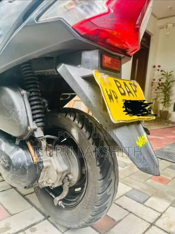 Honda Dio 2013 Motorbike (Used)