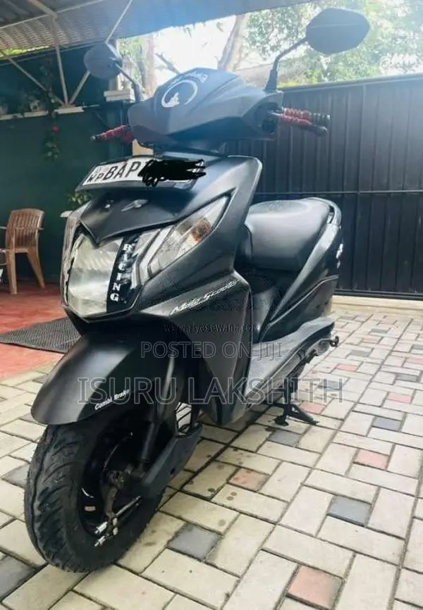 Honda Dio 2013 Motorbike (Used)