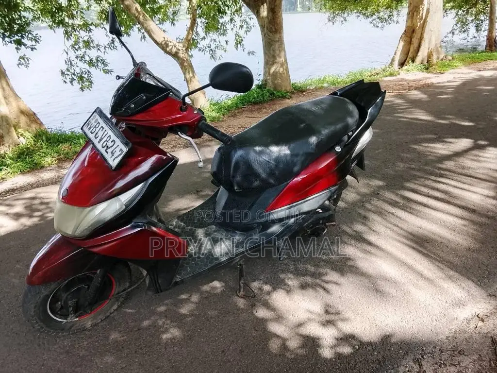 Yamaha 1.65 2015 Motorbike (Used)