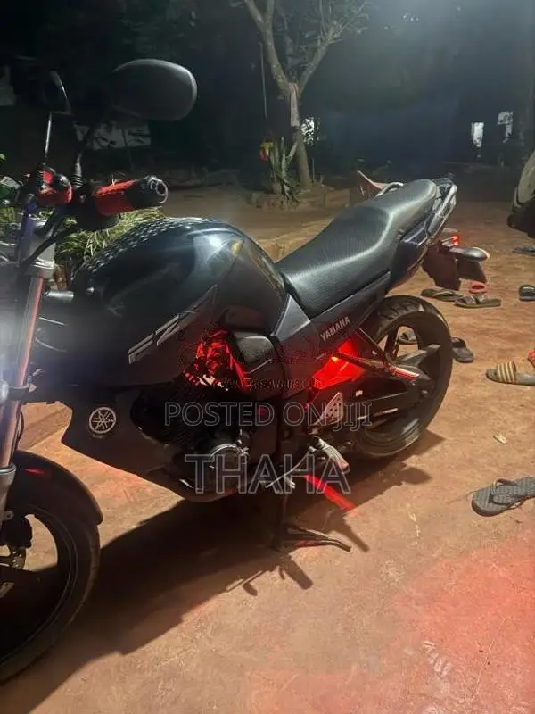 Yamaha FZ 2012 Motorbike (Used)