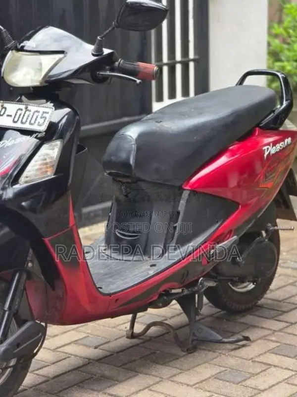 Hero Pleasure 2011 Motorbike (Used)