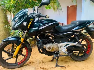 Bajaj Pulsar 180 2015 Motorbike (Used)