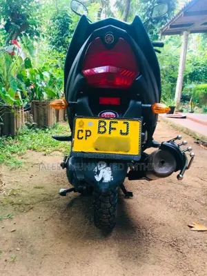 Yamaha ZR 2017 Motorbike (Used)