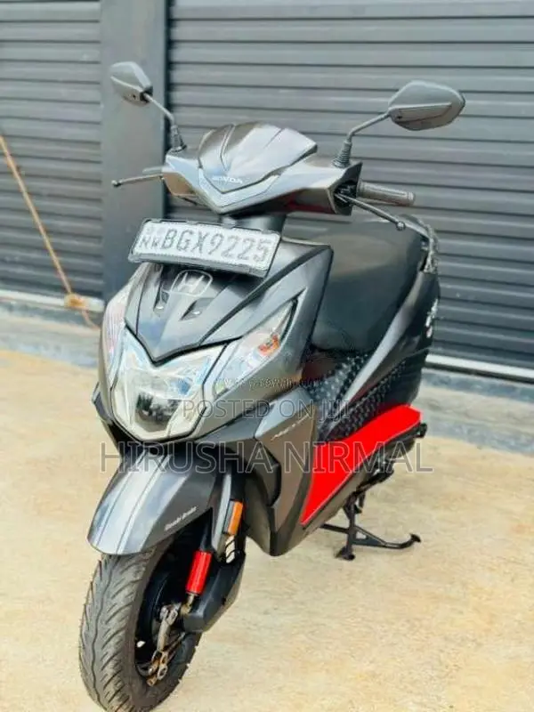 Honda Dio 2018 Motorbike (Used)