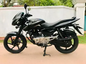 Bajaj Pulsar 2016 Motorbike (Used)
