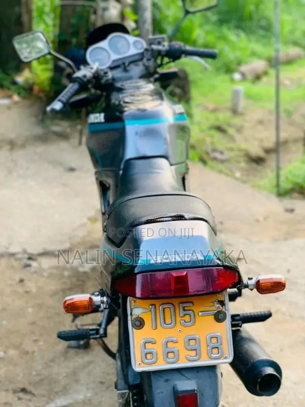 Honda Vt 250z 1990 Motorbike (Used)
