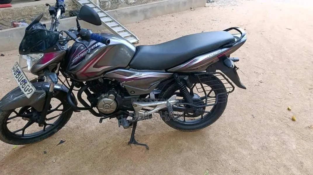 Bajaj Discover 125M 2014 Motorbike (Used)