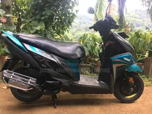 Yamaha ZR 2017 Motorbike (Used)