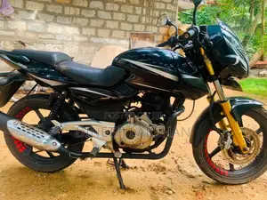Bajaj Pulsar 180 2015 Motorbike (Used)