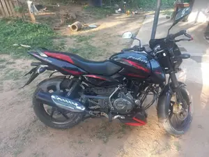 Bajaj Pulsar 150 2017 Motorbike (Used)