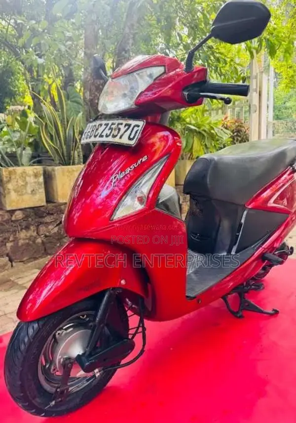 Hero Pleasure 2015 Motorbike (Used)