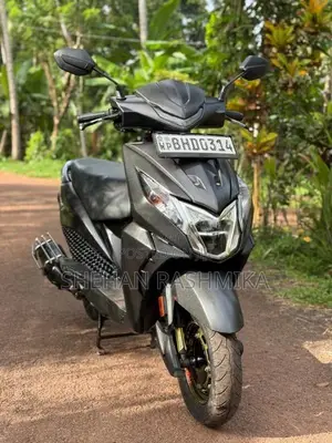 Honda Dio 2018 Motorbike (Used)