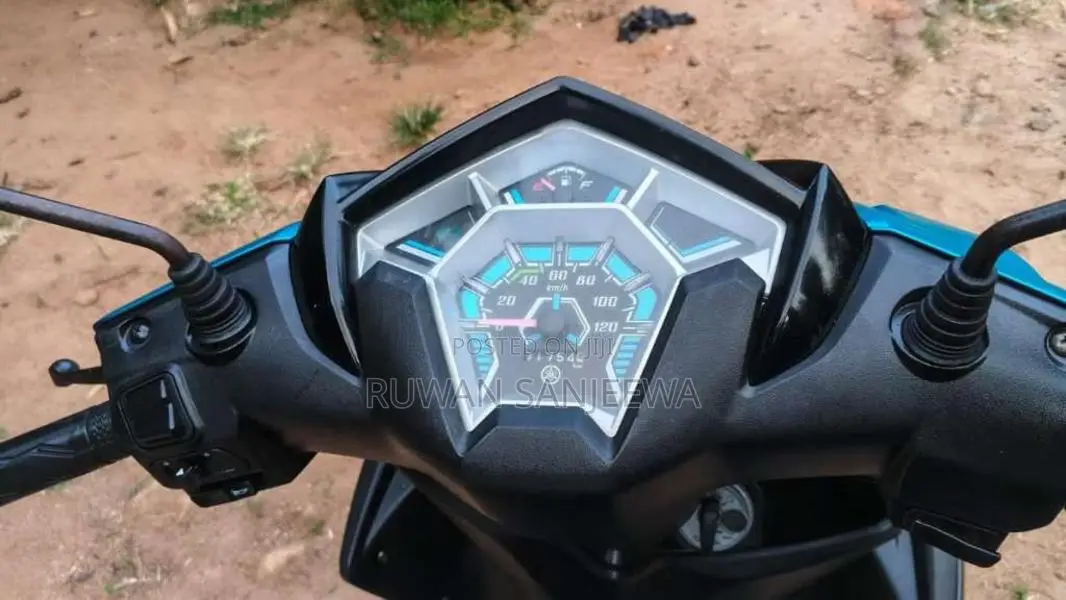 Yamaha ZR 2020 Motorbike (Used)