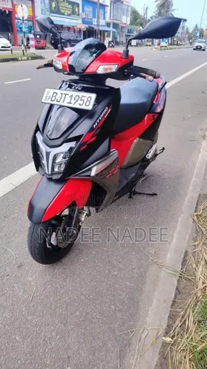 TVS NTORQ 125 2025 Motorbike (Used)