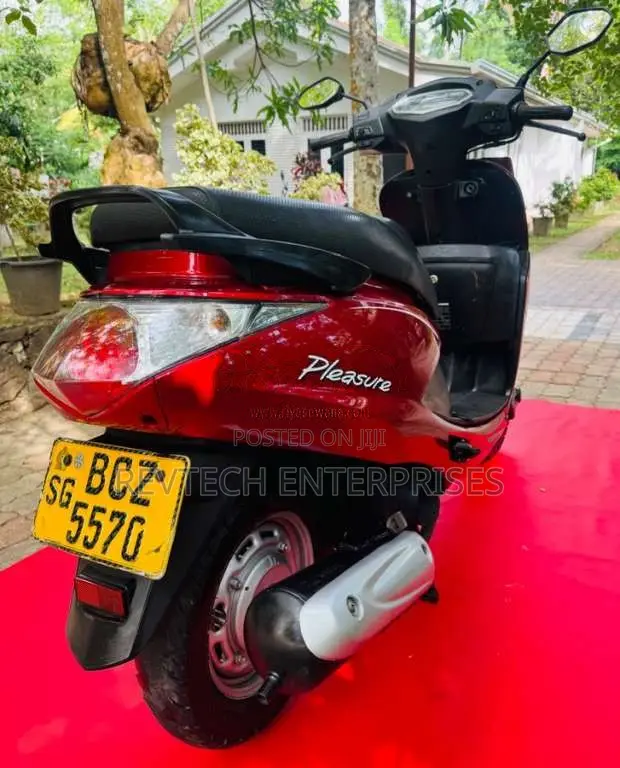 Hero Pleasure 2015 Motorbike (Used)
