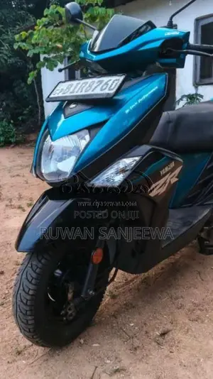 Yamaha ZR 2020 Motorbike (Used)