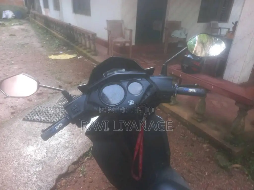 Honda Dio 2013 Motorbike (Used)